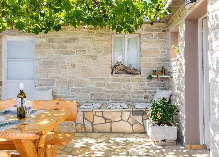 House Frankica Hébergement de vacances *